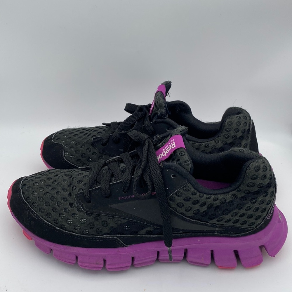 Reebok RealFlex Women's Shoes - Black and Purple - Size 6.5 V44954